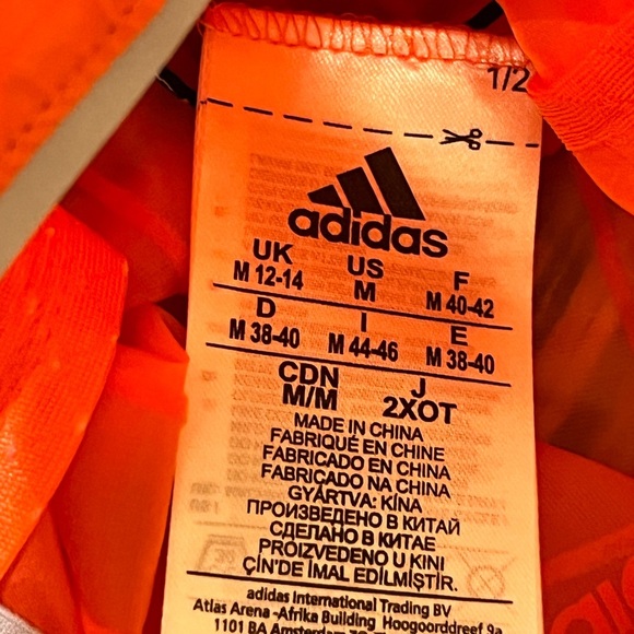 Women Adidas TKO Reflective Run Jacket Orange NWT (M) - Picture 2 of 7
